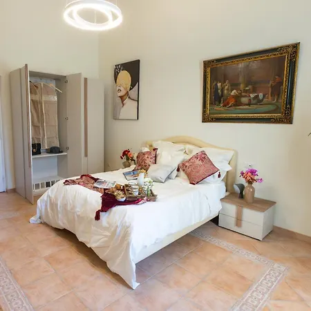 Rosam Suite - Via Veneto 15 Min Walk From Spanish Steps Top Floor Luxury Apartment-3